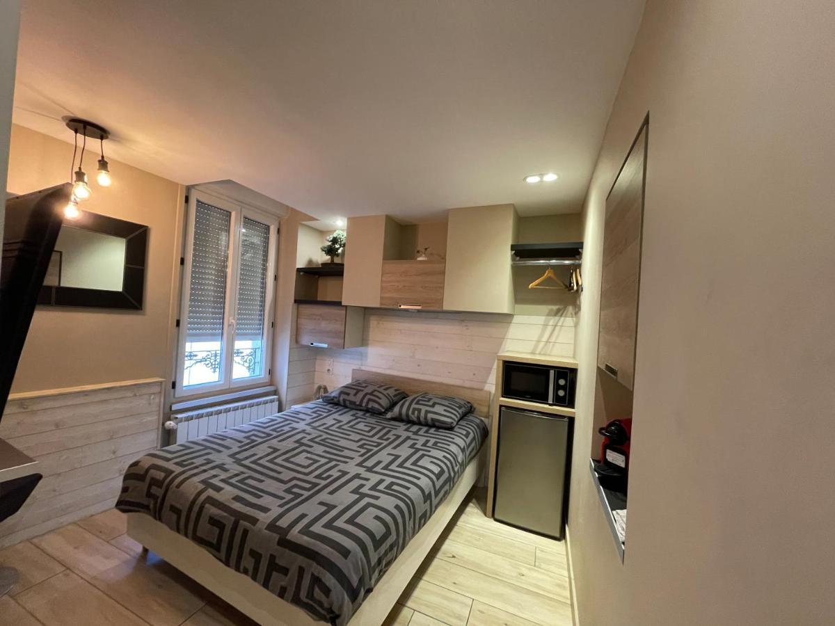 Rdc 1 - Chambre Meublee Au Coeur Du Centre Ville De Montluçon Eksteriør billede